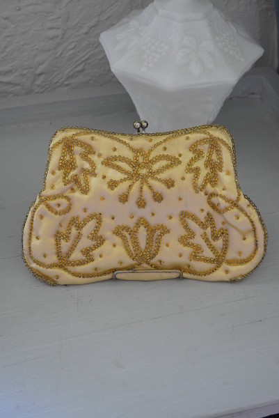 Richere Gold Purse, Vintage Purse, Gold Purse, Beaded Purse, Richere