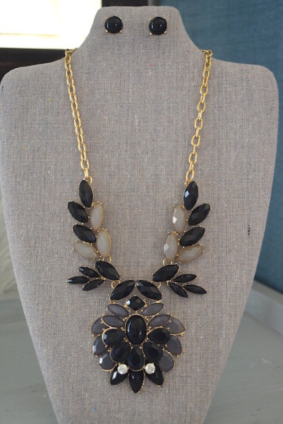 Black Medallion Necklace Set, Black Jewelry, Necklace and Earrings, Black Necklace and Earrings, Grey Jewelry