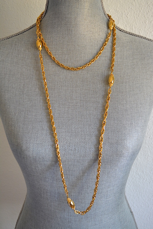 Monet jewelry clearance gold necklace