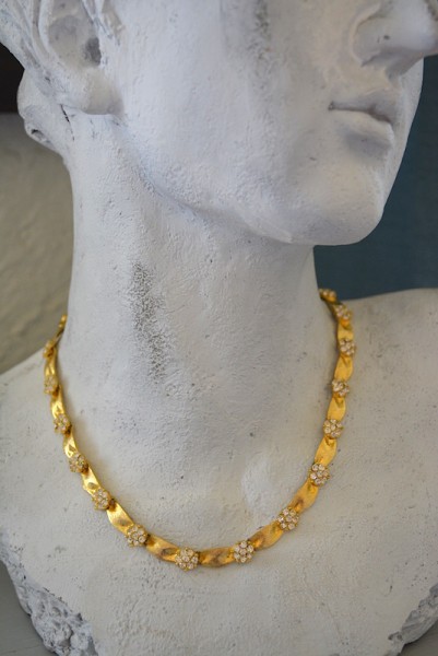 Rhinestone Flowers Necklace,Vintage Gold Necklace,Vintage Necklace