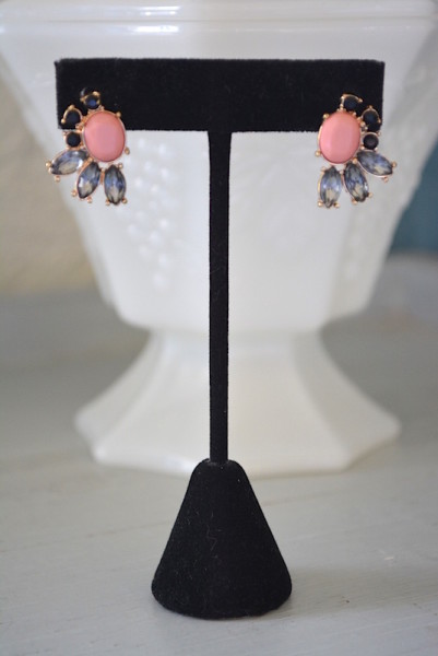 Rose Stud Earrings, Rose Pink Earrings, Pink and Black Earrings, Rose Earrings,Pink Earrings