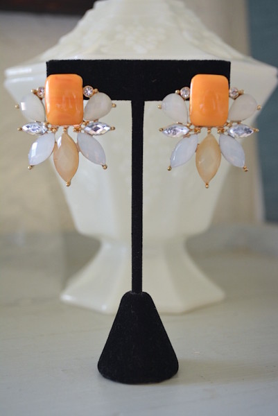 Peach and White Earrings,Peach Earrings,Neutral Earrings, Apricot Earrings,Orange Earrings, Orange and White Earrings