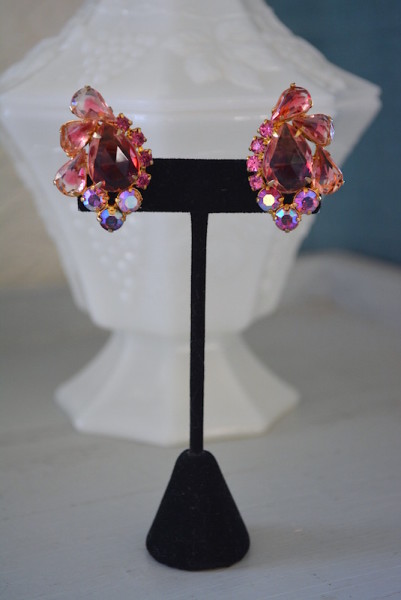 Pink Rhinestones Earrings,Pink Rhinestone Earrings,Pink Earrings