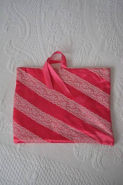 Bright Pink Lingerie Bag,Pink Lingerie Bag,Vintage Lingerie Bag,Vintage Bag, Travel Bag, Schiaparelli Bag, Schiaparelli, Lace Lingerie Bag