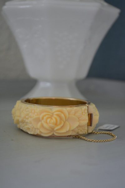 Faux Ivory Bracelet, Ivory Bracelet, Vintage Bracelet, Vintage Bangle Bracelet, Flowered Bracelet, Carved Bracelet