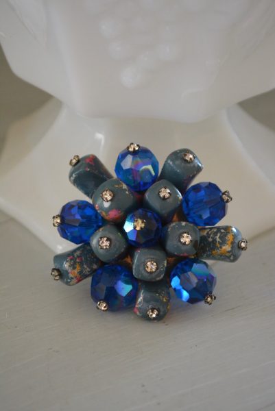 Blue Brooch, Bridal Blue, Bridal Fashion, Blue Pin, Blue Crystal Brooch, Vintage Blue Brooch, Bridal Jewelry