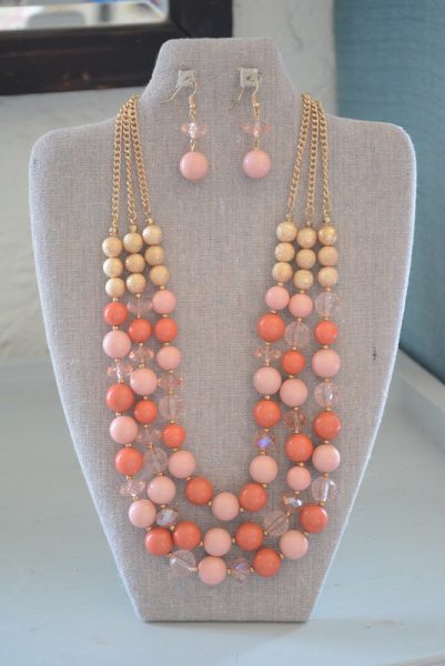 Peach Beaded Necklace Set, Necklace and Earrings, Peach Necklace and Earrings, Peach Jewelry, Pink Jewelry