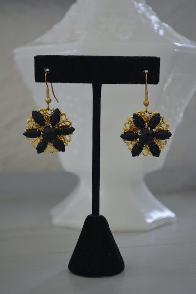 Black Flower Earrings, Handmade Jewelry, Black Earrings, Black and Gold Earrings, Flower Earrings, Repurposed Jewelry, Vintage Parts