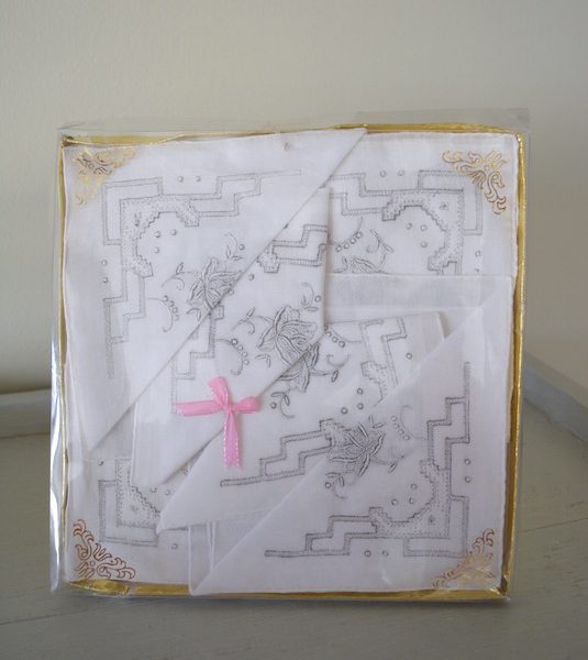 White Handkerchiefs, Vintage Handkerchiefs, Ladies Handkerchiefs, Vintage Handkerchiefs