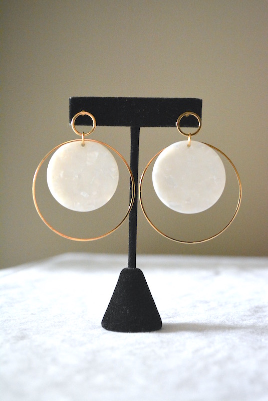 White Shell Earrings, Gold and White Jewelry, White and Gold Jewelry, Shell Jewelry