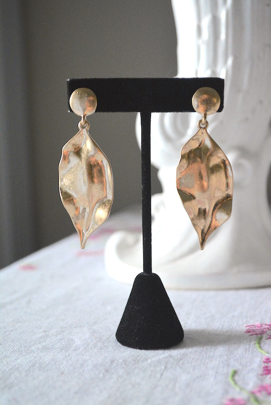 Gold Leaf Earrings, Gold Earrings, Leaf Earrings, Gold Jewelry