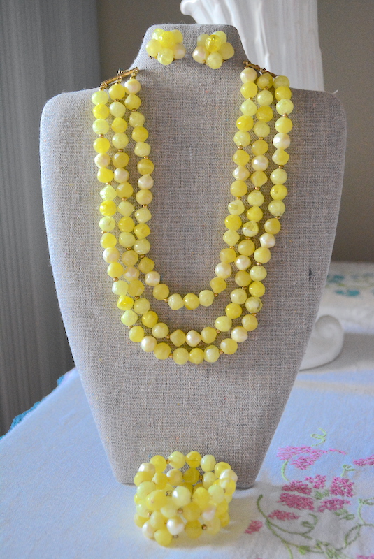 Yellow Parure, Vintage Jewelry, Lisner, Vintage Lisner, Yellow Jewelry